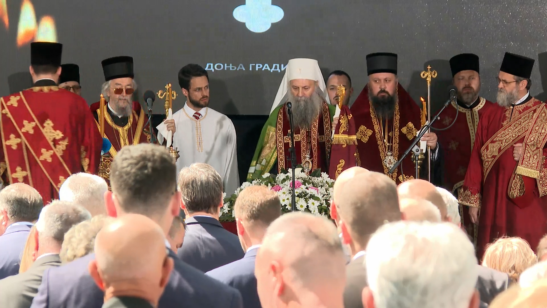 uzivo!-vucic-stigao-u-donju-gradinu-na-obelezavanje-dan-secanja-na-zlocine-ndh